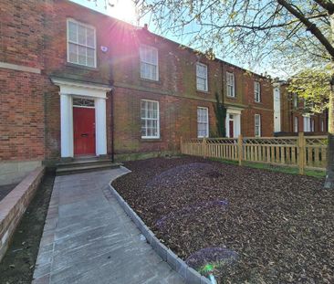 4 bedroom terraced house to rent - Photo 3