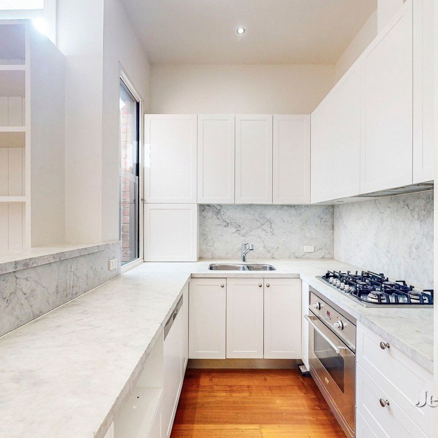 24 Duke Street, St Kilda - Photo 1