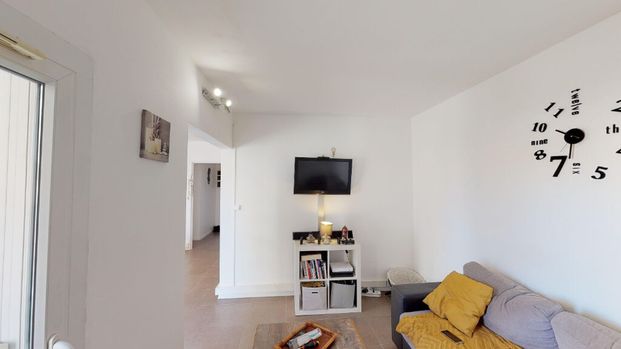 Appartement à louer - PLACE LUTON - Photo 1