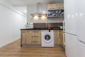 Calle Lozano de Torres, Málaga, Andalusia 29013