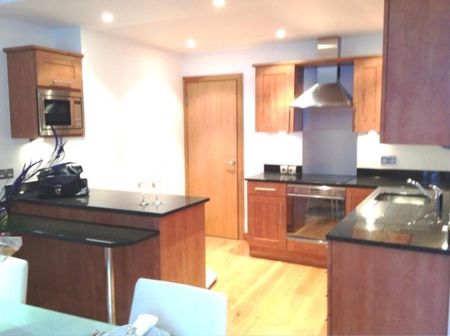 1 Bed - Grainger Street, Newcastle - Photo 3