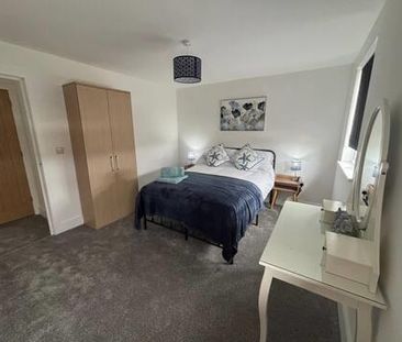 3 bedroom detached house to rent - Photo 3