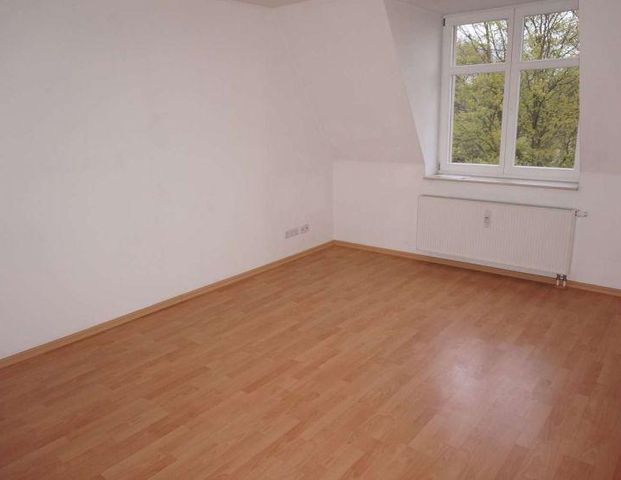 EBK inklusive !!!!!! DG mit Lift - Bad mit Wanne + Fenster - Photo 1