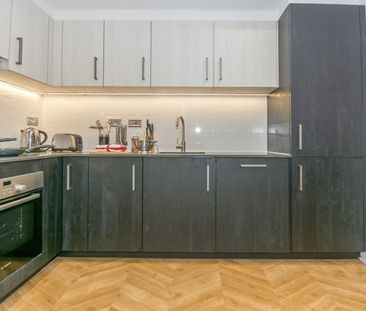 2 Bed Flat, Beaufort House, B3 - Photo 3