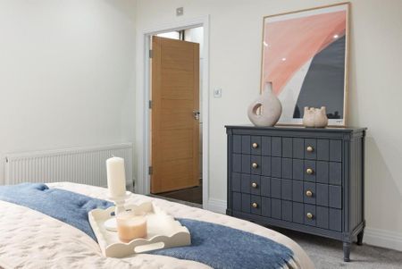 5 bedroom semi-detached house to rent - Photo 4