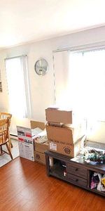 Très beau 4 1/2 ensoleillé à Deux Montagnes - Photo 4