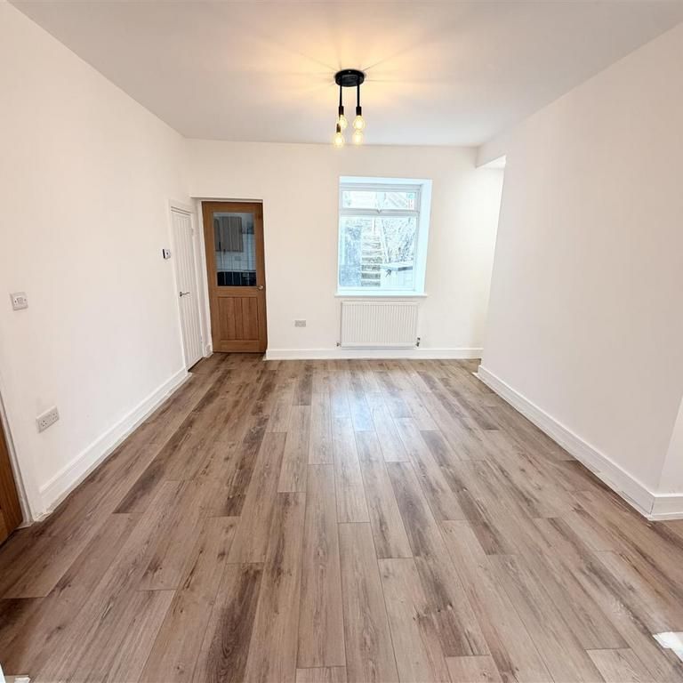 3 bedroom house to rent - Photo 1