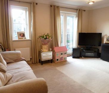 Horton Crescent, Epsom, Surrey, KT19 8AA - Photo 3