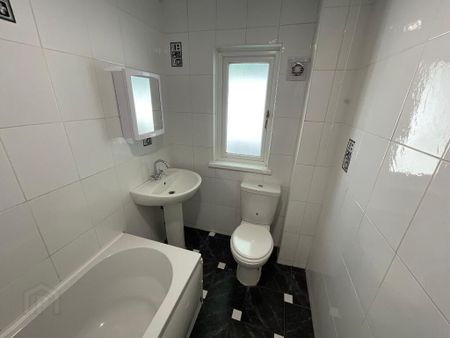 45 Ballysillan Avenue, Belfast, BT14 8HY - Photo 3