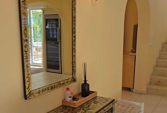 FOR RENT: SPACIOUS AND ELEGANT VILLA IN MORAIRA with 4 bedrooms for LONG TERM