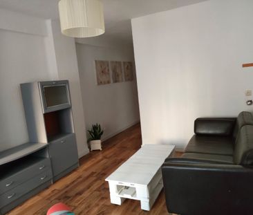 Piso de alquiler en Calle Salzillo, La Luz - El Torcal - Photo 2