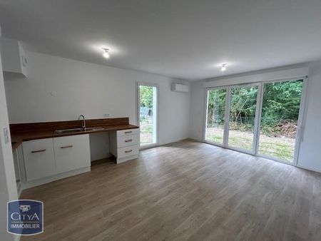 Location Maison 3 pièces 64m² BREUILLET 17920 - Photo 2