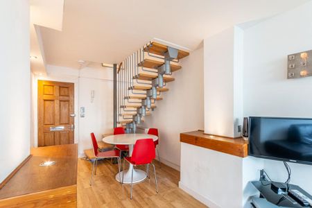 2749L Dean Bank Lane, Edinburgh, EH3 5BS - Photo 3