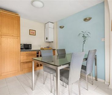 3 bedroom detached house to rent - Photo 3