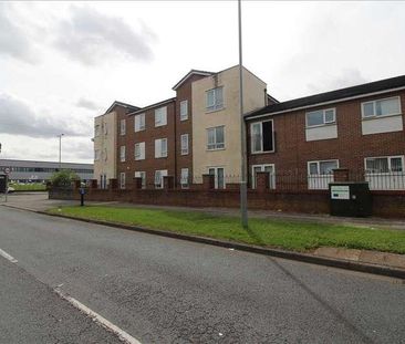 Briton Court, Britonside Avenue, Kirkby, L32 - Photo 1