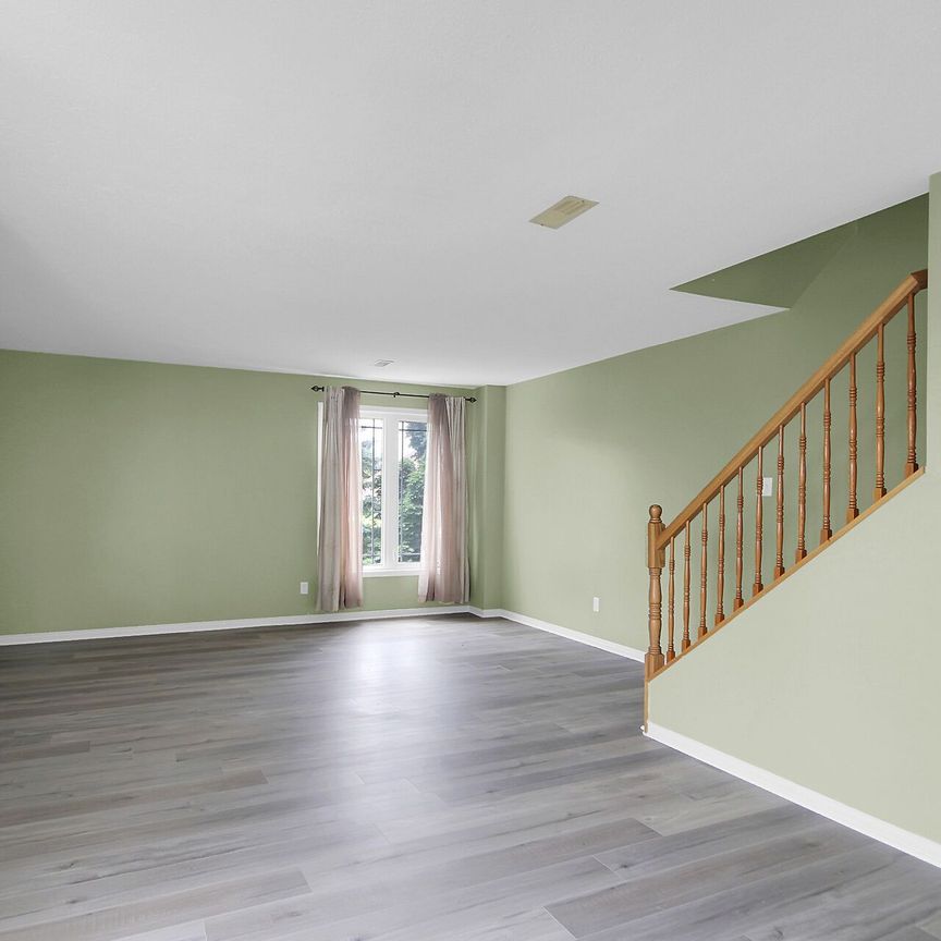 For Lease - 414 Hillsboro Private Unit# 16, Kanata, Ontario - Photo 1