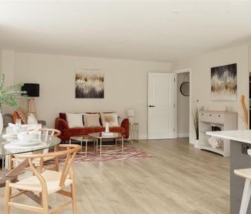 4 bedroom semi-detached house to rent - Photo 3