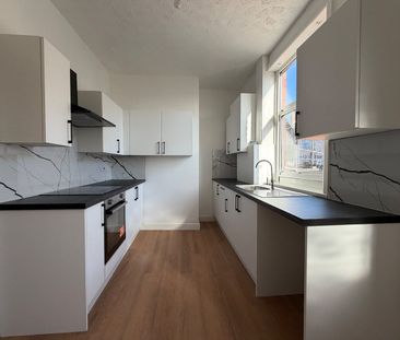 2 Bed Terraced House, Oxley St, LS9 - Photo 4