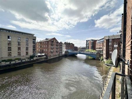 Riverside Court, Leeds, LS1 - Photo 3