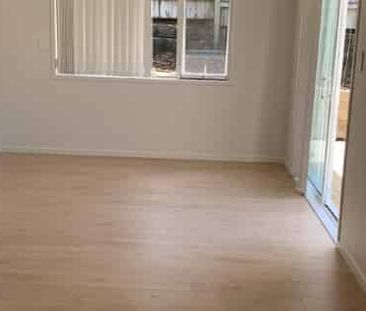 Specious 3 bedrooms house in Forrest Hill - Photo 1