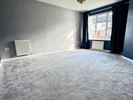 Mornington Grove, Blackwood, Lanark - Photo 2