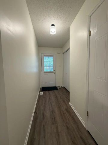 6-1055 Gordon Street — 6-1055 - Photo 4