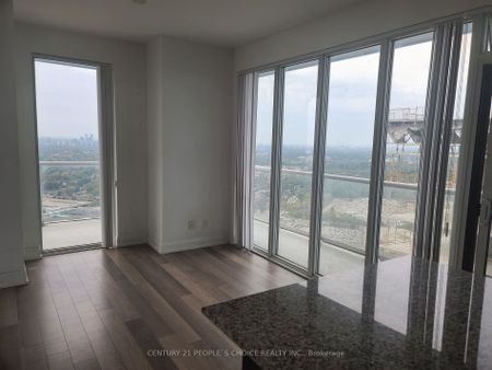 For Lease - 56 Annie Craig Drive Unit# 4807, Toronto, Ontario - Photo 2