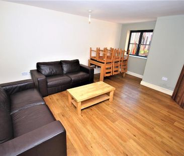 6 bedroom private hall to rent - Photo 4