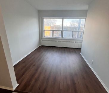 For Lease - 1801 Eglinton Avenue Unit# 302, Toronto, Ontario - Photo 3