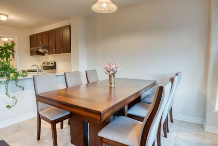 For Lease - 513 Coldwater Crescent, Kanata, Ontario - Photo 2