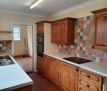 3 bedroom terraced house to rent - Photo 2