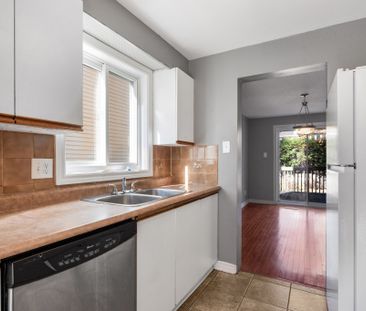 For Lease - 1598 Meadowfield Place, Orleans - Convent Glen and Area... - Photo 5