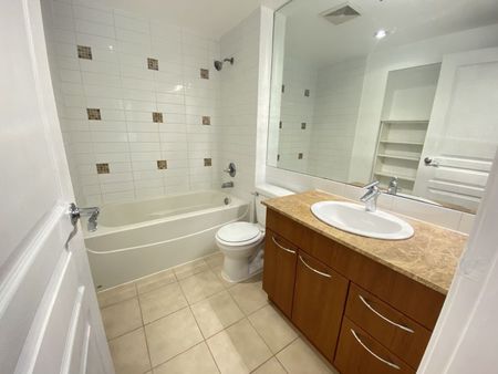 4078 Knight St, Vancouver, BC V5N, Canada - Photo 4