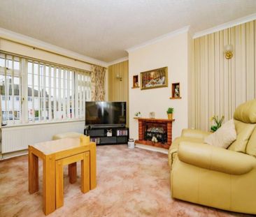3 Bed Semi-Detached House, Swasedale Road, LU3 - Photo 2