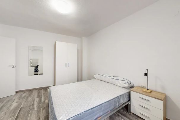 Carrer Mestre Mamfred Monforte, Catarroja, Valencian Community 46470 - Photo 1