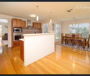 Comfortable Living - Photo 6