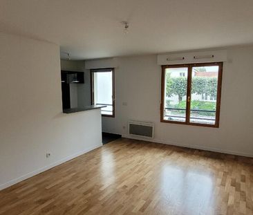 Appartement Courbevoie 2 pièces 47.10 m2 - Photo 3