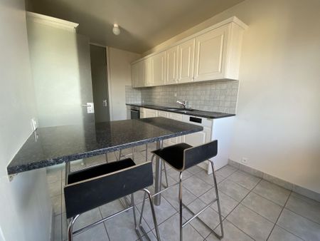 Duplex through apartment – breathtaking view of Geneva - Photo 4