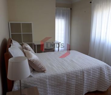 Apartamento T4 - Photo 2