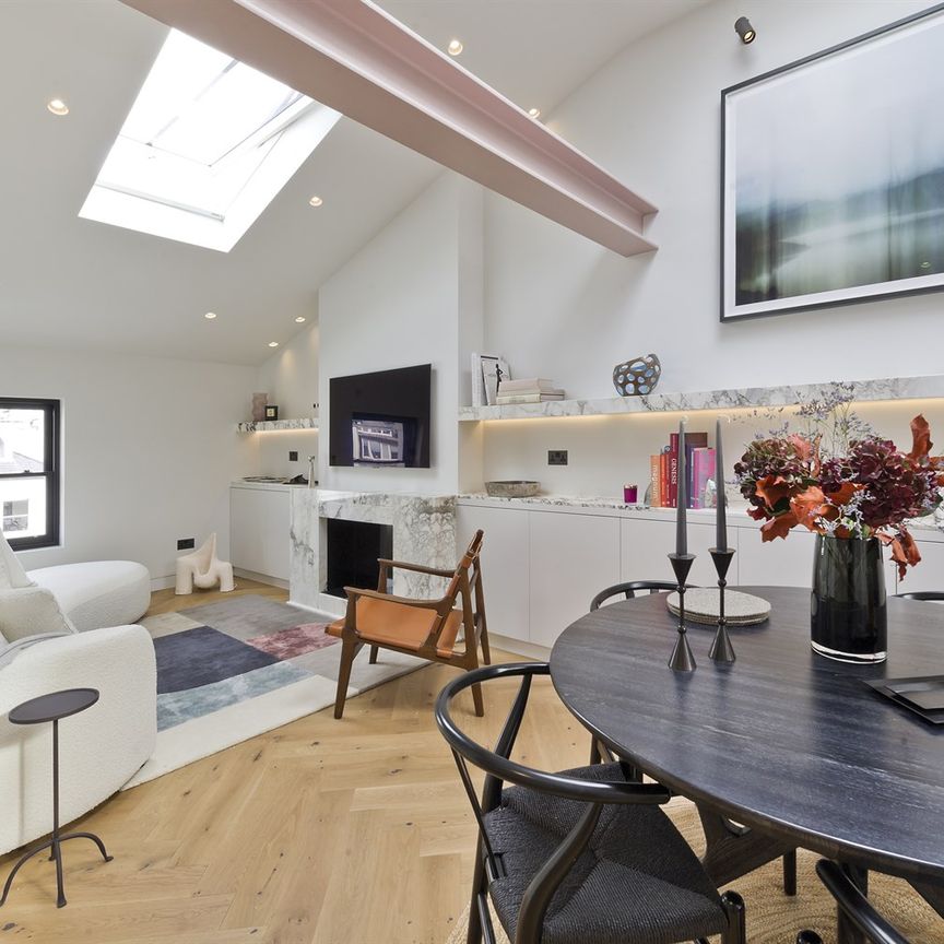 Regents Park Road, NW1 - Photo 1