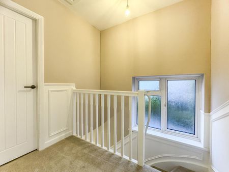 3 bedroom semi-detached house to rent - Photo 5