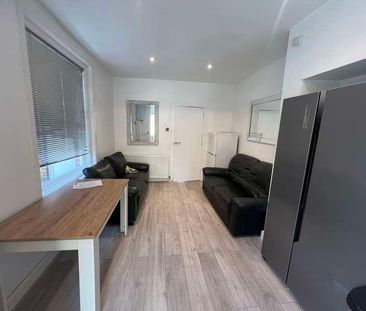 Coventry Road, SO15 - Photo 1