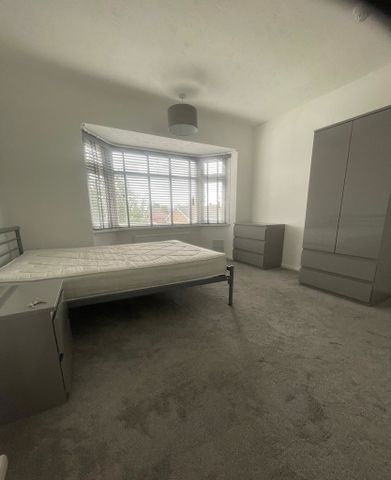 Farndale Avenue, Osbaldwick - P10814 - Photo 4