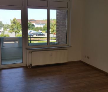 Gute Aussichten! Helle 2-Zimmer-Wohnung mit (halb-) offener Küche i... - Photo 6