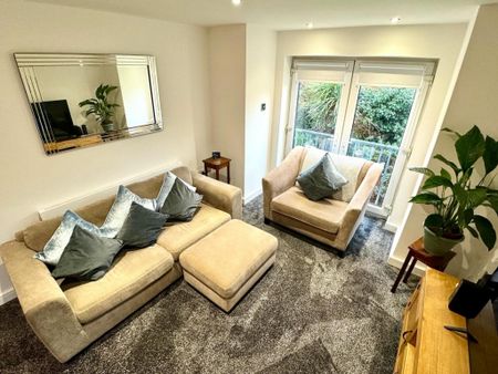 B Eaton Road, Liverpool, L12 - Photo 2