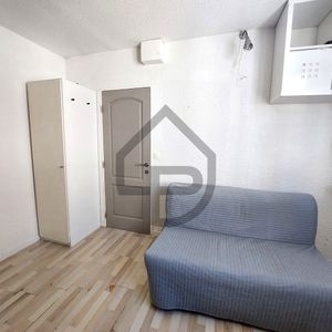 STUDIO MEUBLE DE 12 M² - Photo 2