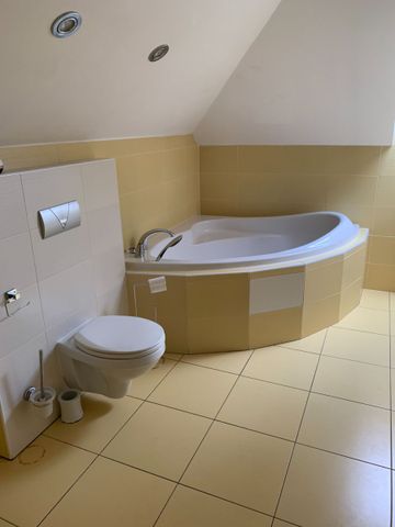 Pronájem bytu 2+kk • 86 m² bez realitkyJeremenkova, Praha - Podolí - Photo 3