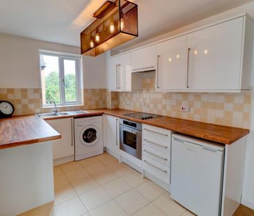 School Lane, Kenilworth - Photo 2