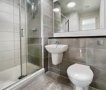 Studio to rent - Photo 6