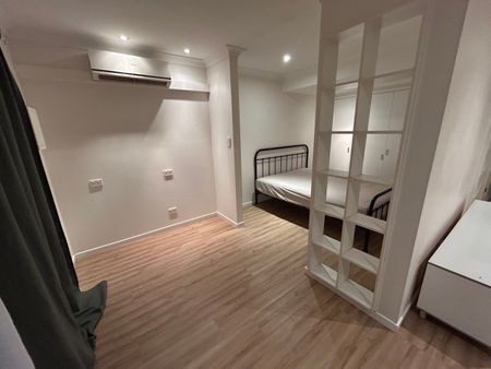 Mitchelton - Photo 2